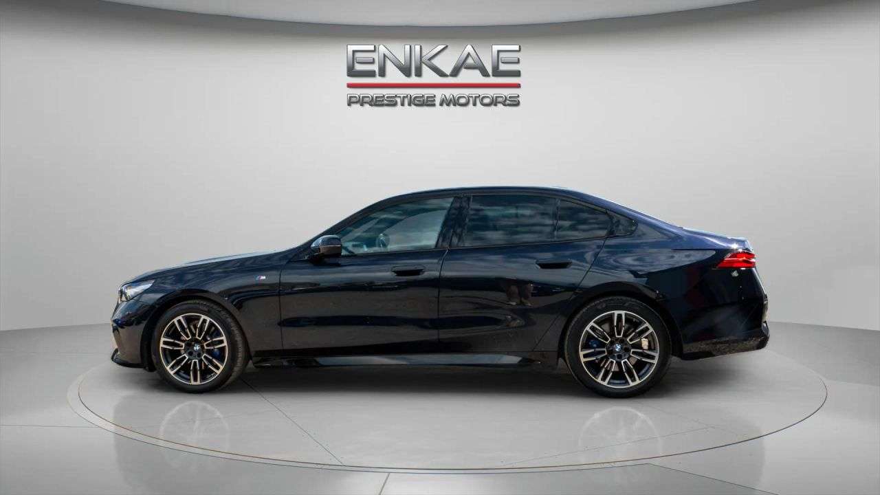 2024 BMW 5 SERIES 2024 BMW 5 SERIES