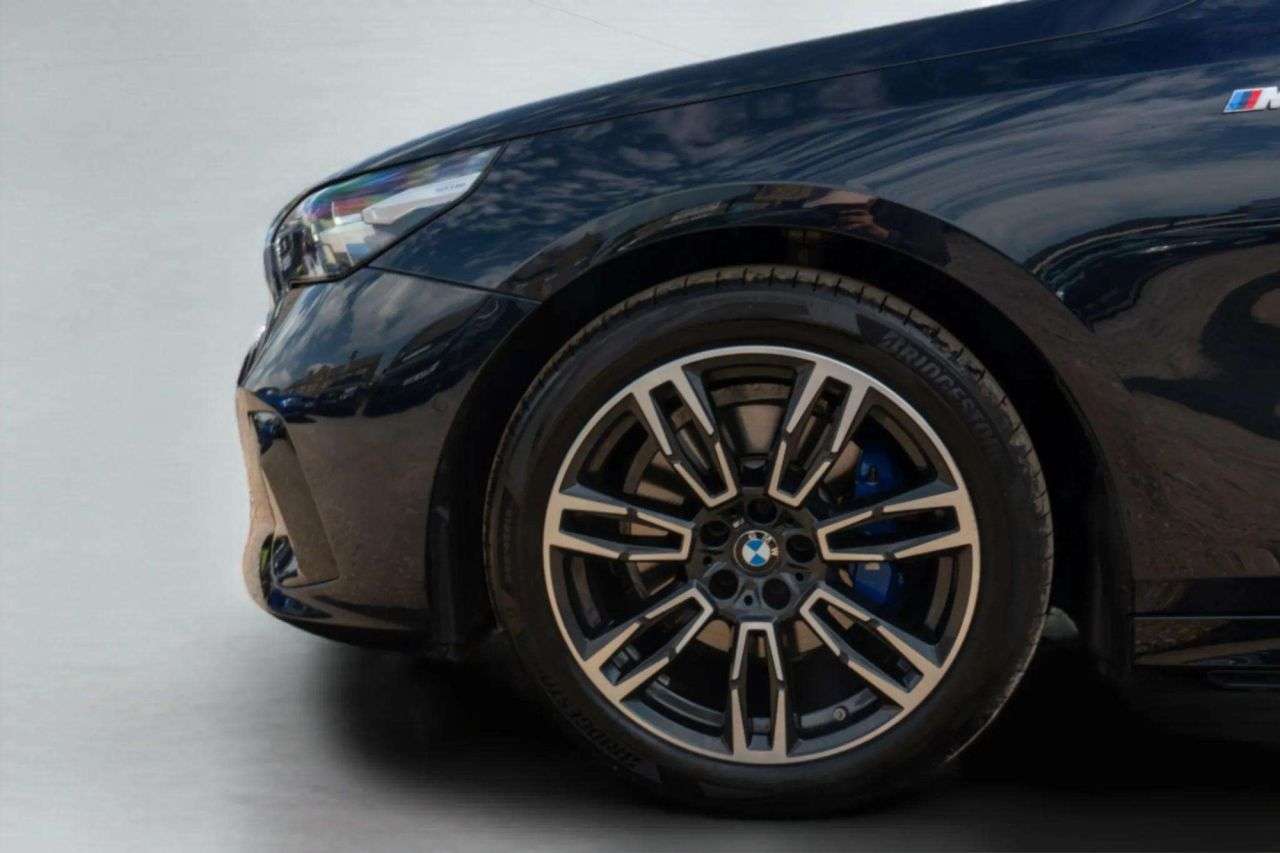 2024 BMW 5 SERIES 2024 BMW 5 SERIES