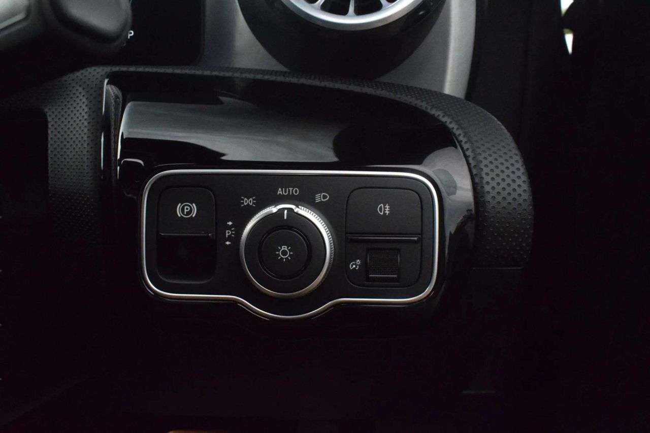 2023 MERCEDES CLA 2023 MERCEDES CLA