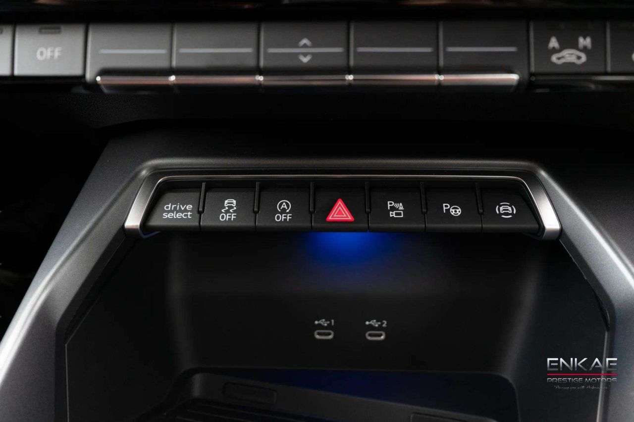 2025 AUDI RS3 2025 AUDI RS3