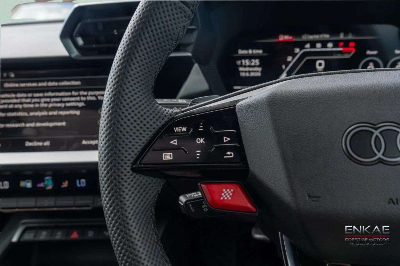 2025 AUDI RS3 2025 AUDI RS3