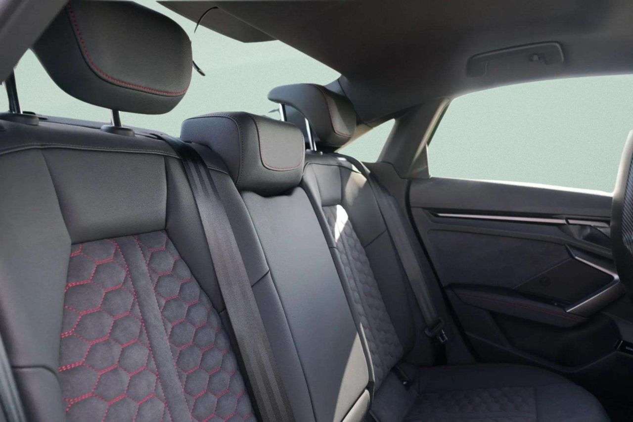 2025 AUDI RS3 2025 AUDI RS3