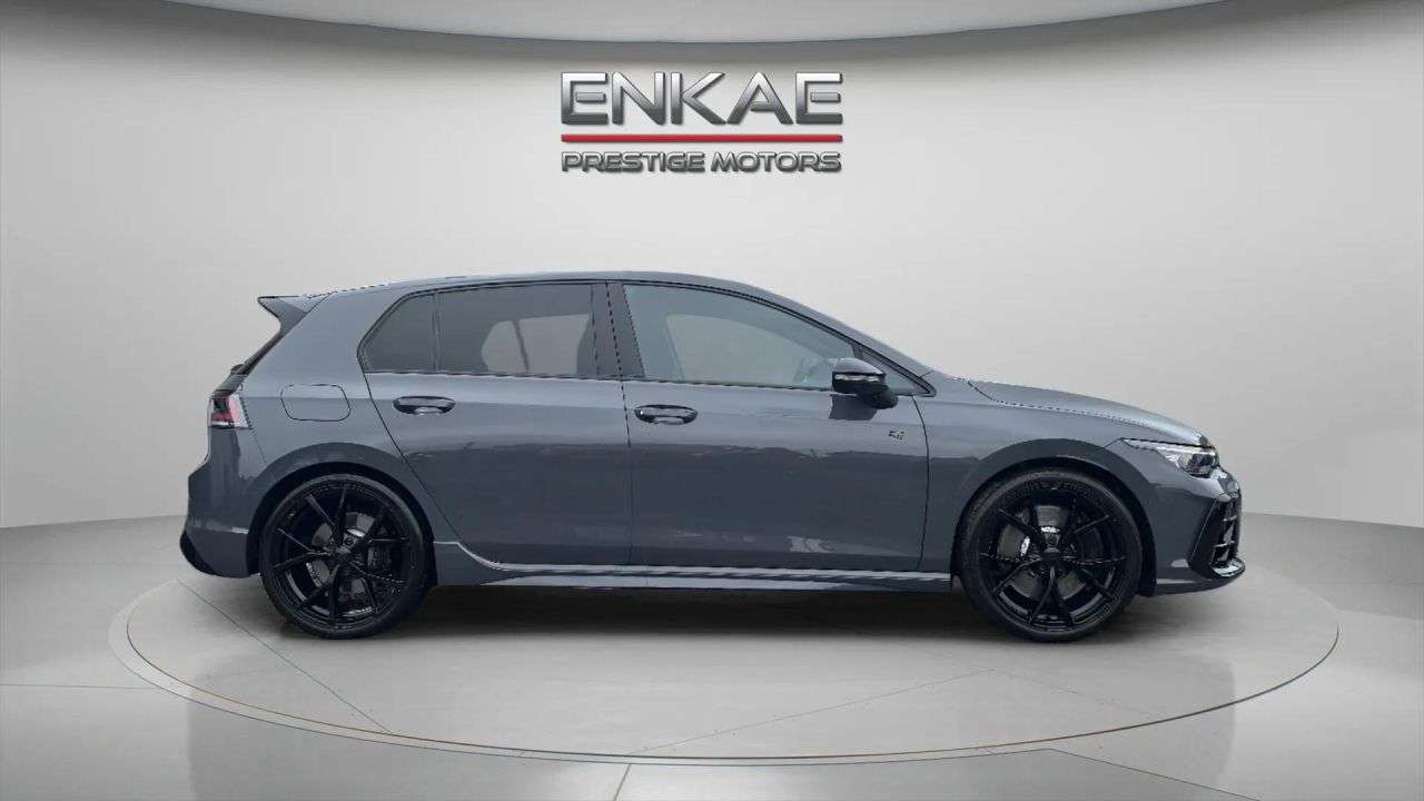 A 2026 VOLKSWAGEN GOLF 2.0 TSI R Black Edition Hatchback 5dr Petrol DSG 4Motion Euro 6 (s/s) (333 A 2026 VOLKSWAGEN GOLF 2.0 TSI R Black Edition Hatchback 5dr Petrol DSG 4Motion Euro 6 (s/s) (333