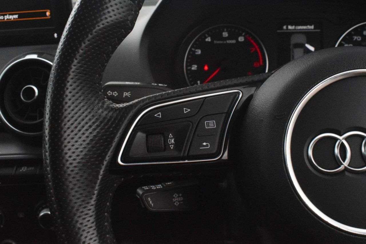 2018 AUDI Q2 2018 AUDI Q2