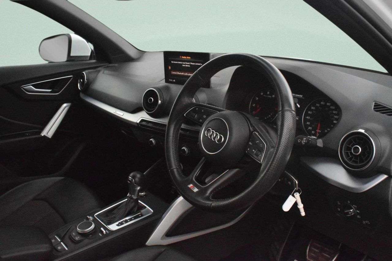 2018 AUDI Q2 2018 AUDI Q2