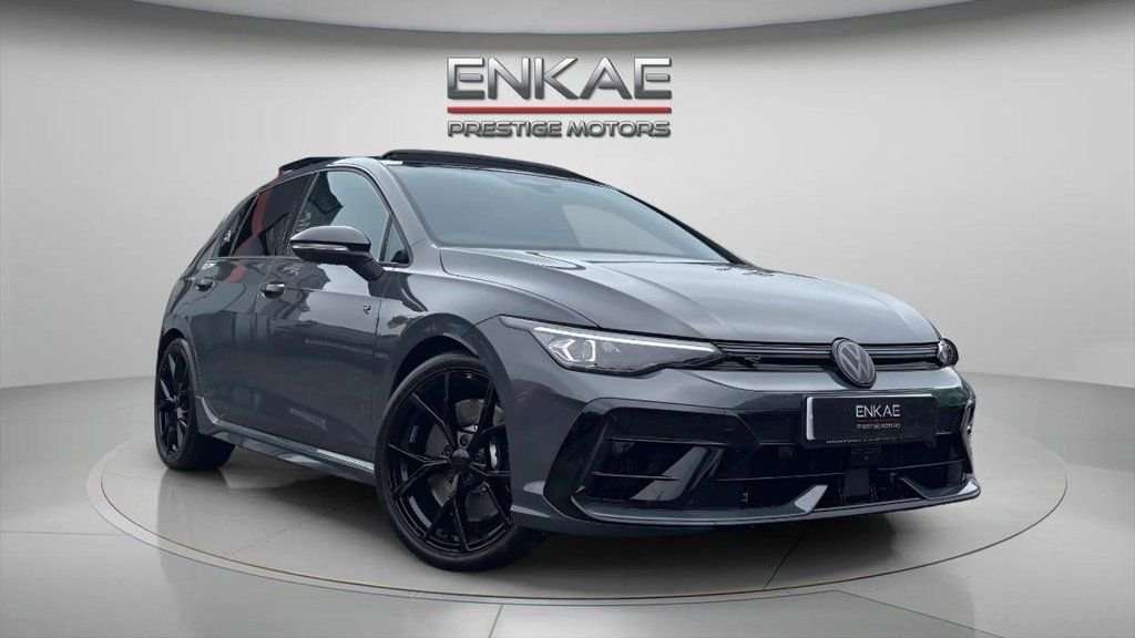 A 2025 VOLKSWAGEN GOLF 2.0 TSI R Black Edition Hatchback 5dr Petrol DSG 4Motion Euro 6 (s/s) (333 A 2025 VOLKSWAGEN GOLF 2.0 TSI R Black Edition Hatchback 5dr Petrol DSG 4Motion Euro 6 (s/s) (333