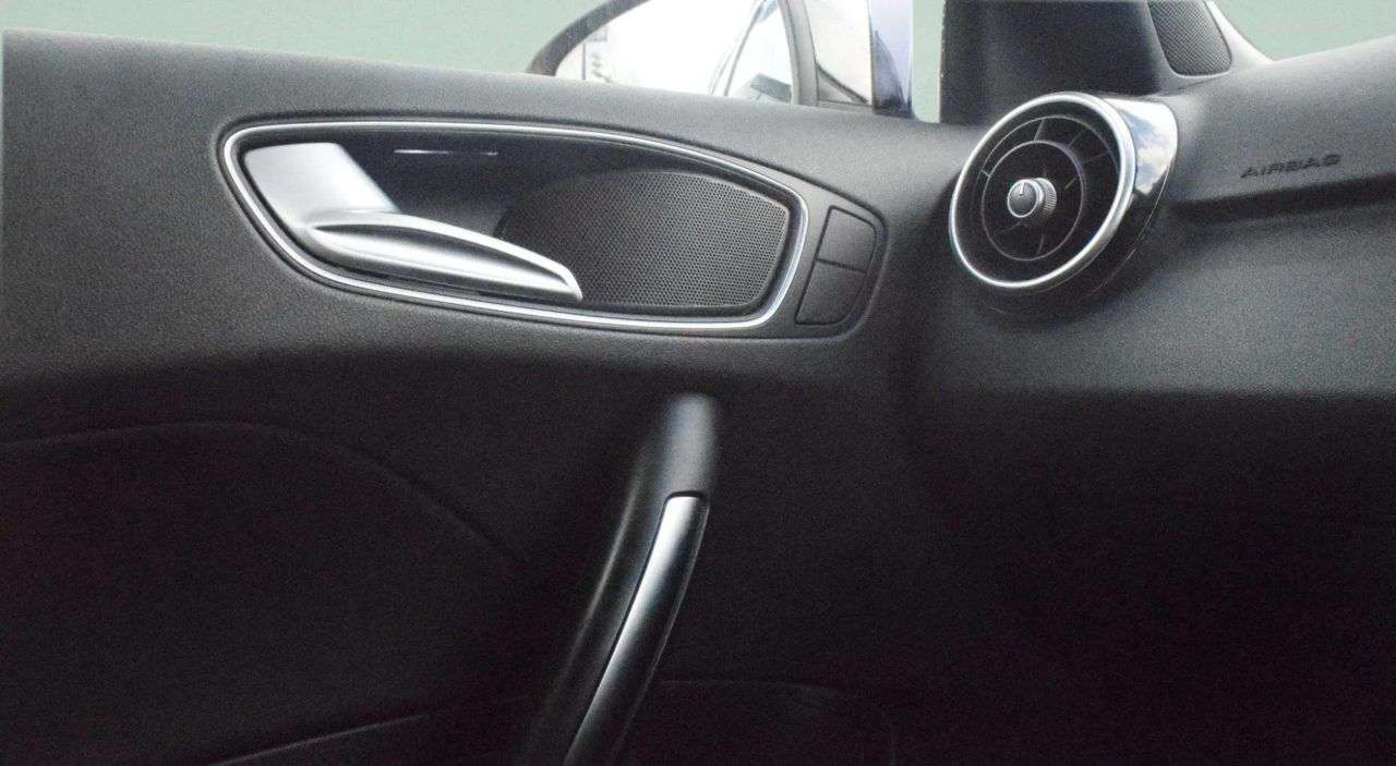2017 AUDI S1 2017 AUDI S1