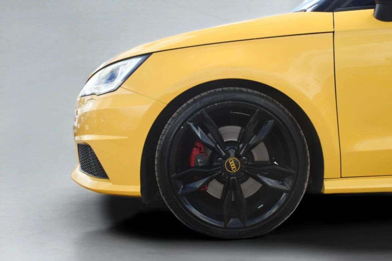 2017 AUDI S1 2017 AUDI S1