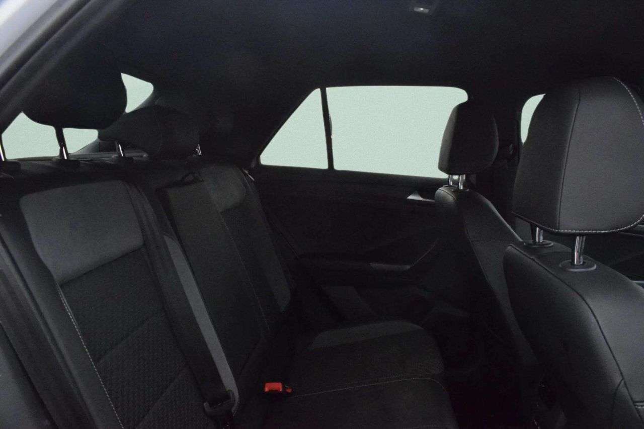 2021 VOLKSWAGEN T-ROC 2021 VOLKSWAGEN T-ROC