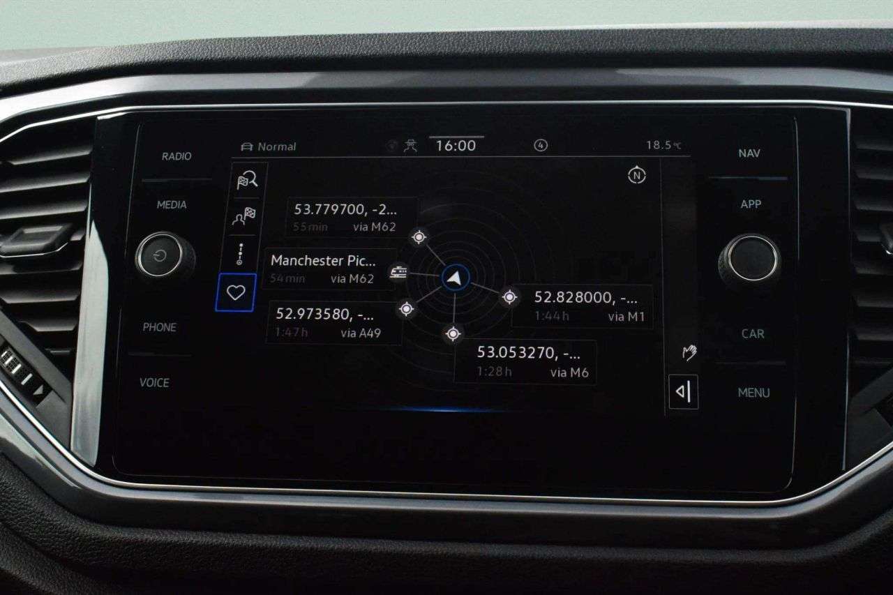 2021 VOLKSWAGEN T-ROC 2021 VOLKSWAGEN T-ROC