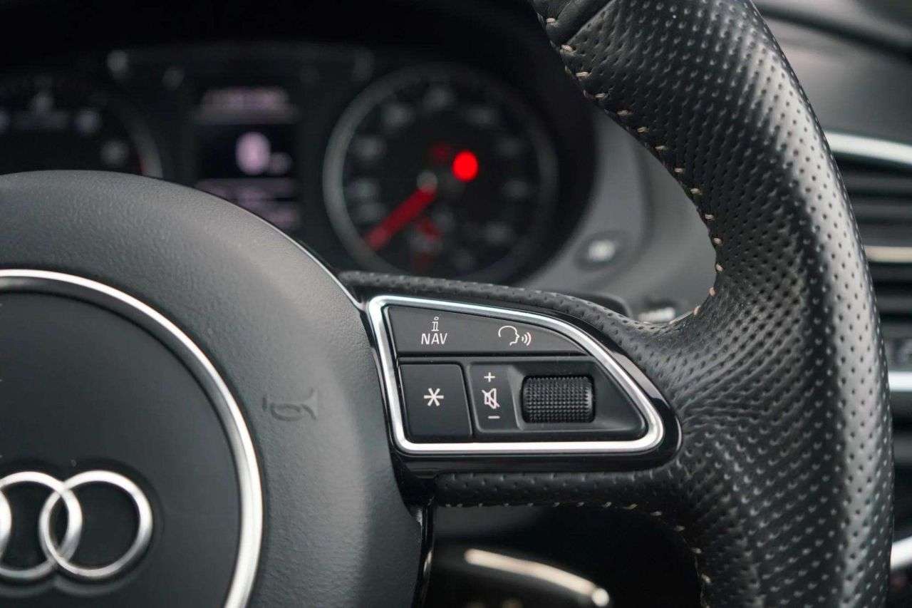 2018 AUDI Q3 2018 AUDI Q3