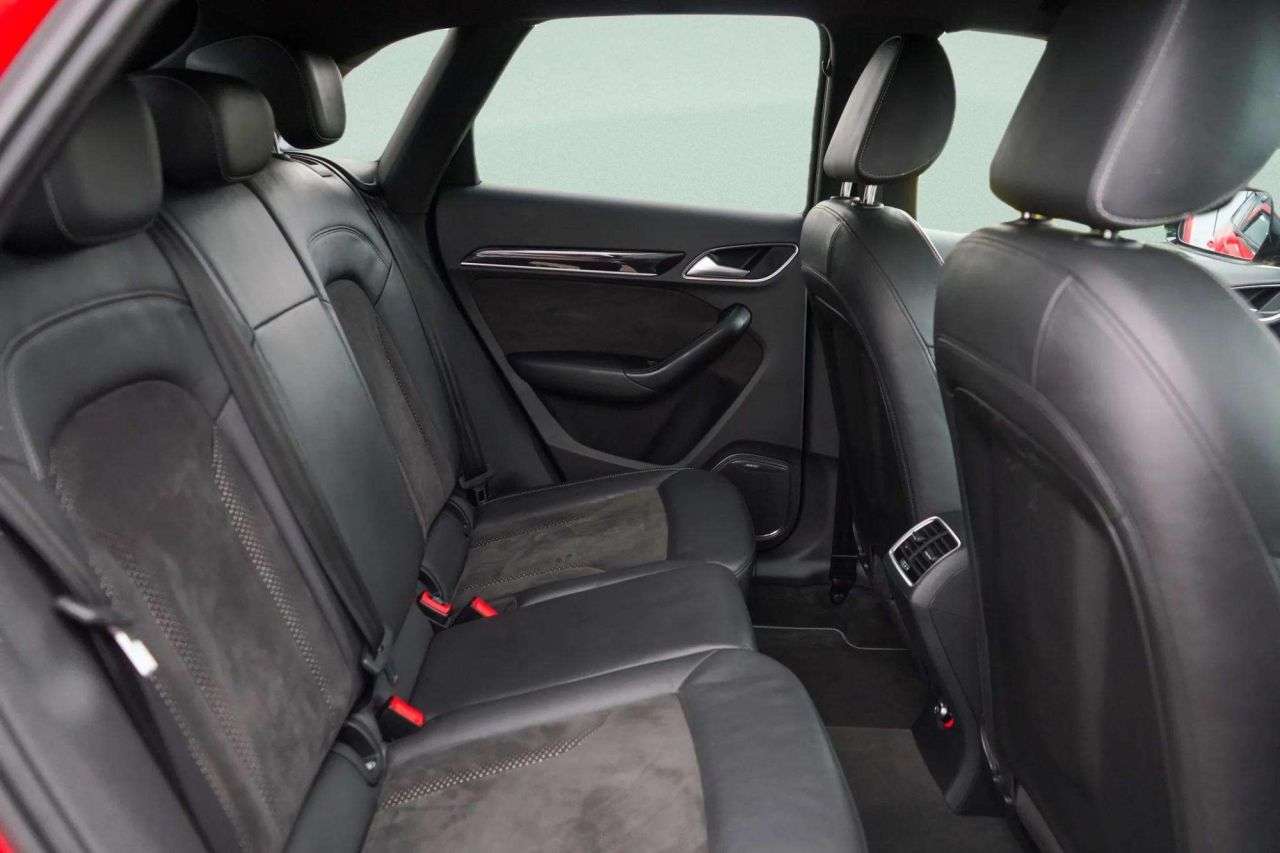 2018 AUDI Q3 2018 AUDI Q3