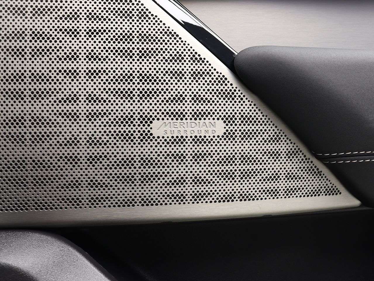 2022 LAND ROVER RANGE ROVER VELAR 2022 LAND ROVER RANGE ROVER VELAR