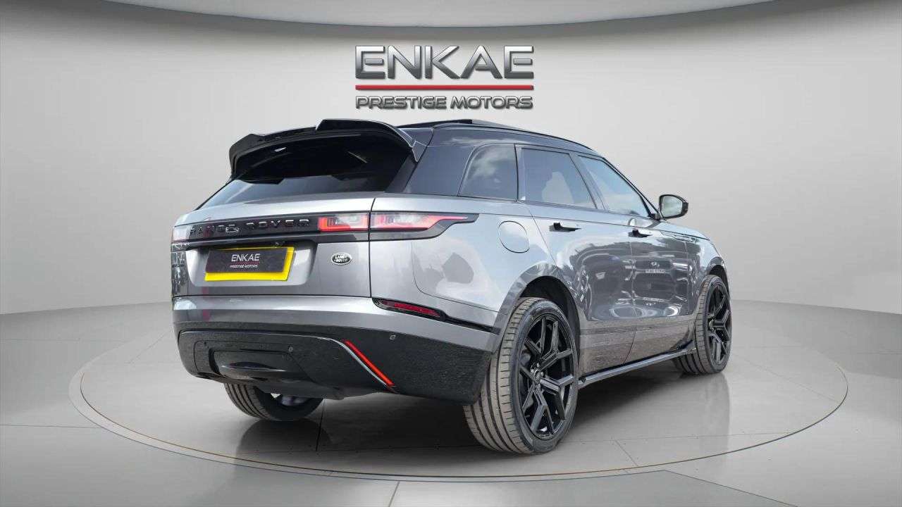 A 2022 LAND ROVER RANGE ROVER VELAR 2.0 D200 MHEV Edition R Dynamic SUV 5dr Diesel Auto 4WD Euro 6 (s/s) (204 p A 2022 LAND ROVER RANGE ROVER VELAR 2.0 D200 MHEV Edition R Dynamic SUV 5dr Diesel Auto 4WD Euro 6 (s/s) (204 p