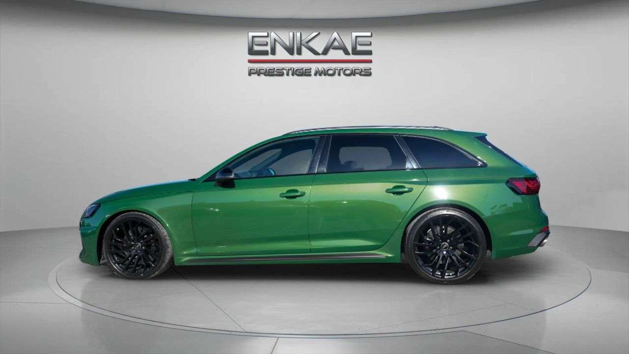 2022 AUDI RS4 AVANT 2022 AUDI RS4 AVANT