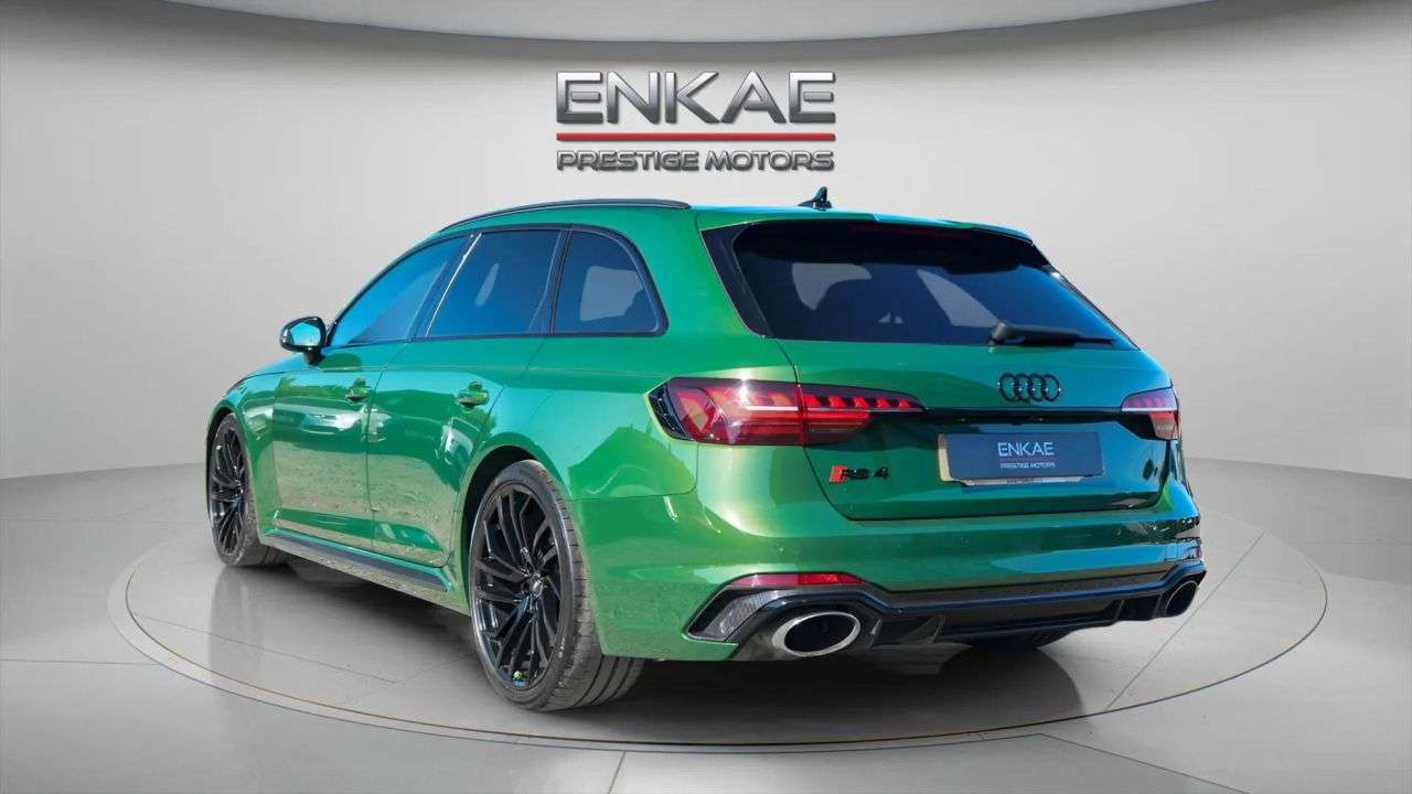 2022 AUDI RS4 AVANT 2022 AUDI RS4 AVANT