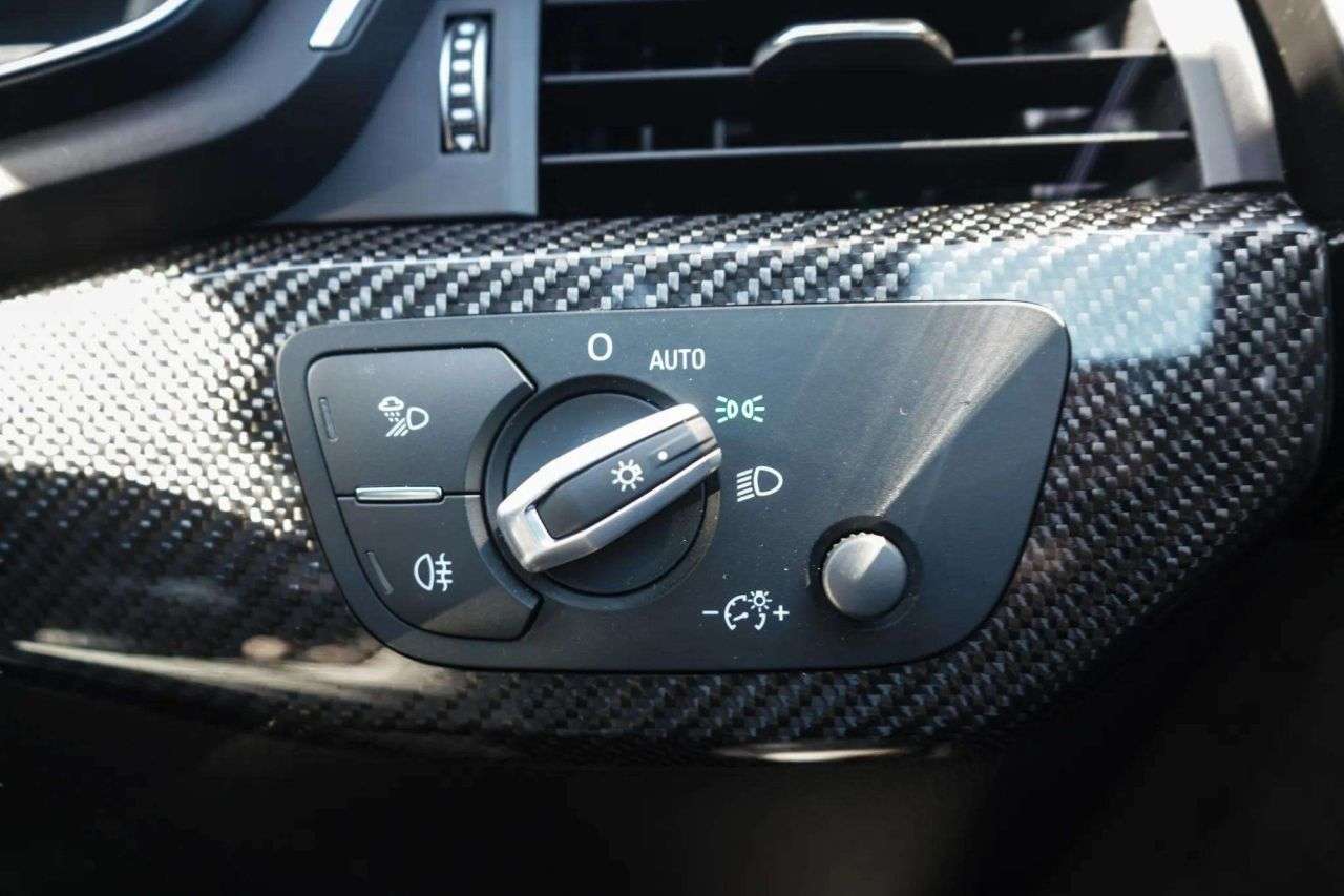 2022 AUDI RS4 AVANT 2022 AUDI RS4 AVANT