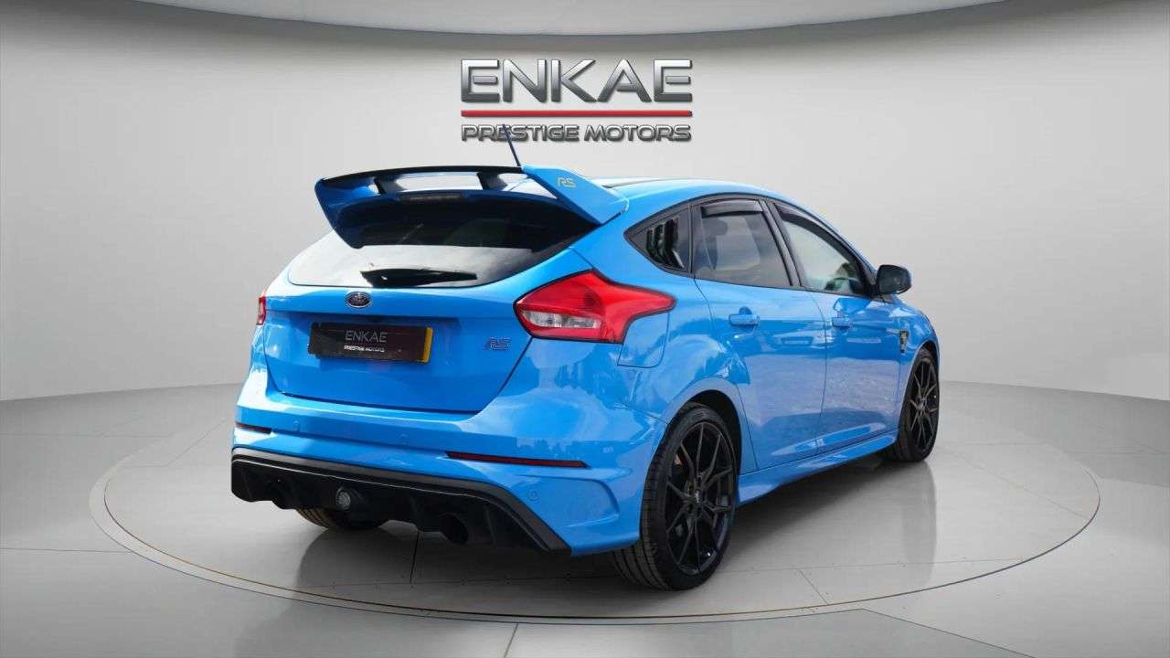 A 2017 FORD FOCUS 2.3T EcoBoost RS Hatchback 5dr Petrol Manual AWD Euro 6 (s/s) (350 ps) 19 I A 2017 FORD FOCUS 2.3T EcoBoost RS Hatchback 5dr Petrol Manual AWD Euro 6 (s/s) (350 ps) 19 I