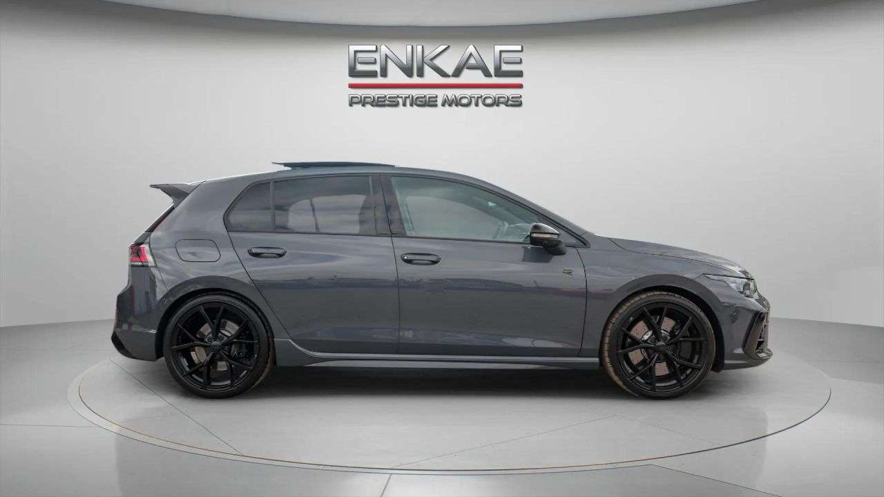 A 2026 VOLKSWAGEN GOLF 2.0 TSI R Black Edition Hatchback 5dr Petrol DSG 4Motion Euro 6 (s/s) (333 A 2026 VOLKSWAGEN GOLF 2.0 TSI R Black Edition Hatchback 5dr Petrol DSG 4Motion Euro 6 (s/s) (333