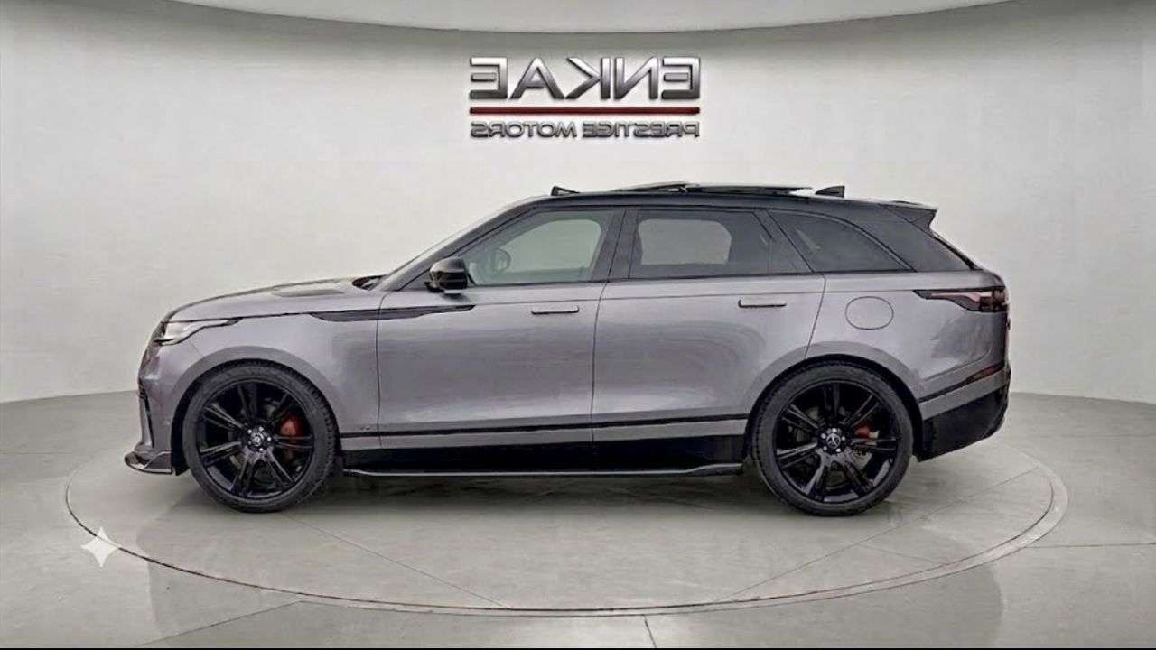 A 2022 LAND ROVER RANGE ROVER VELAR 2.0 D200 MHEV R-Dynamic HSE SUV 5dr Diesel Auto 4WD Euro 6 (s/s) (204 ps) M A 2022 LAND ROVER RANGE ROVER VELAR 2.0 D200 MHEV R-Dynamic HSE SUV 5dr Diesel Auto 4WD Euro 6 (s/s) (204 ps) M