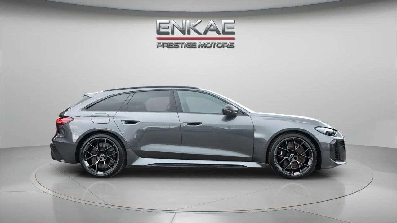 A 2026 AUDI RS5 AVANT 2.9 TFSI V6 AUTO 5dr Auto 630 BHP 25.9kWh Performance Vorsprung Avant Tiptr A 2026 AUDI RS5 AVANT 2.9 TFSI V6 AUTO 5dr Auto 630 BHP 25.9kWh Performance Vorsprung Avant Tiptr