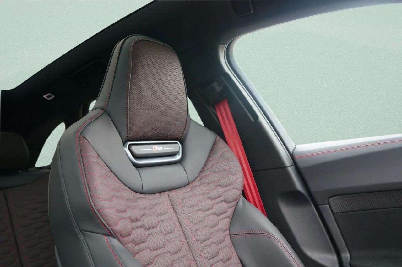 2026 AUDI RS5 AVANT 2026 AUDI RS5 AVANT