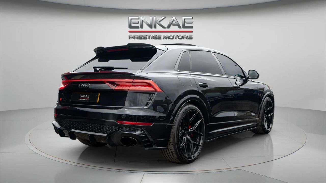 A 2021 AUDI Q8 RS TFSI QUATTRO VORSPRUNG A 2021 AUDI Q8 RS TFSI QUATTRO VORSPRUNG