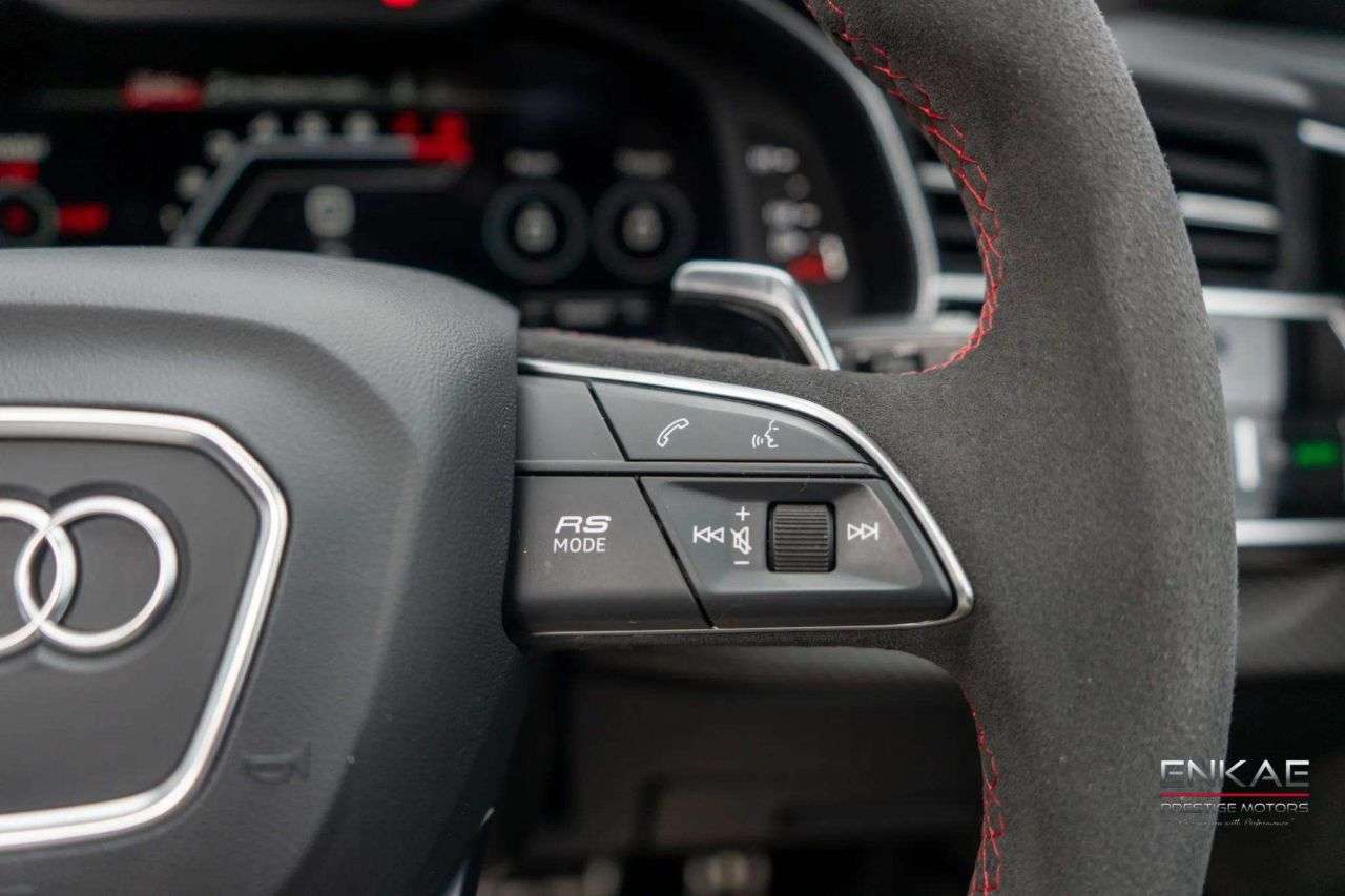 2021 AUDI Q8 2021 AUDI Q8