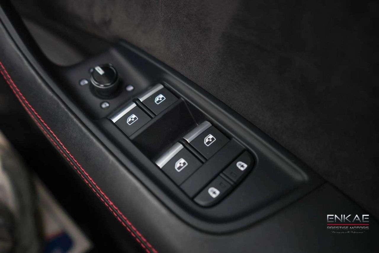 2021 AUDI Q8 2021 AUDI Q8