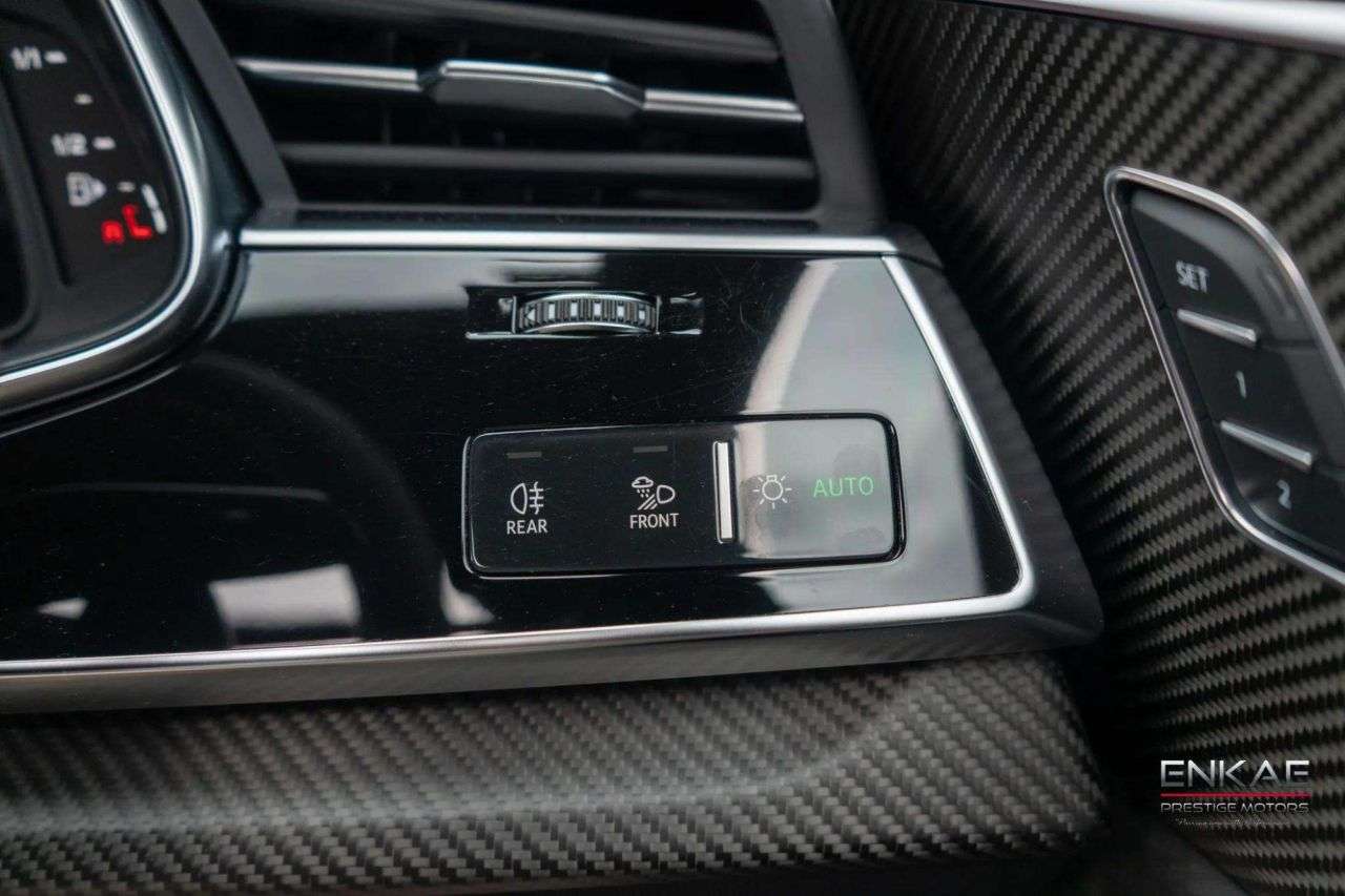 2021 AUDI Q8 2021 AUDI Q8