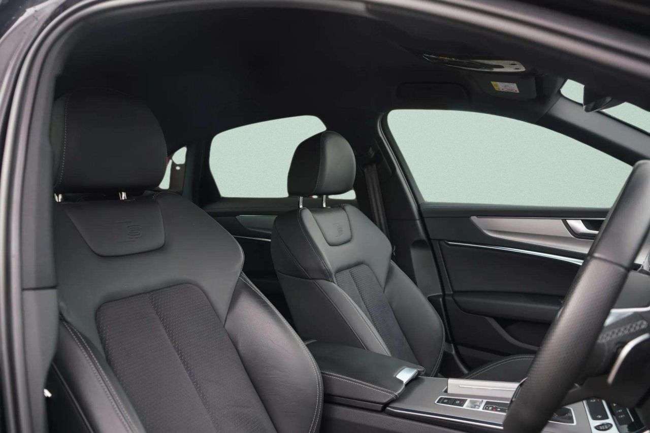 A 2023 AUDI A6 SALOON 2.0 TFSI 40 S line Saloon 4dr Petrol S Tronic Euro 6 (s/s) (204 ps) BLACK E A 2023 AUDI A6 SALOON 2.0 TFSI 40 S line Saloon 4dr Petrol S Tronic Euro 6 (s/s) (204 ps) BLACK E