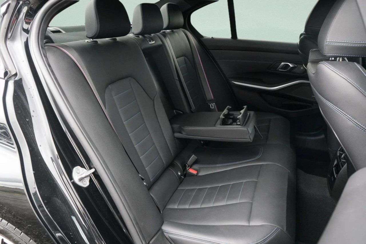 2024 BMW 3 SERIES 2024 BMW 3 SERIES