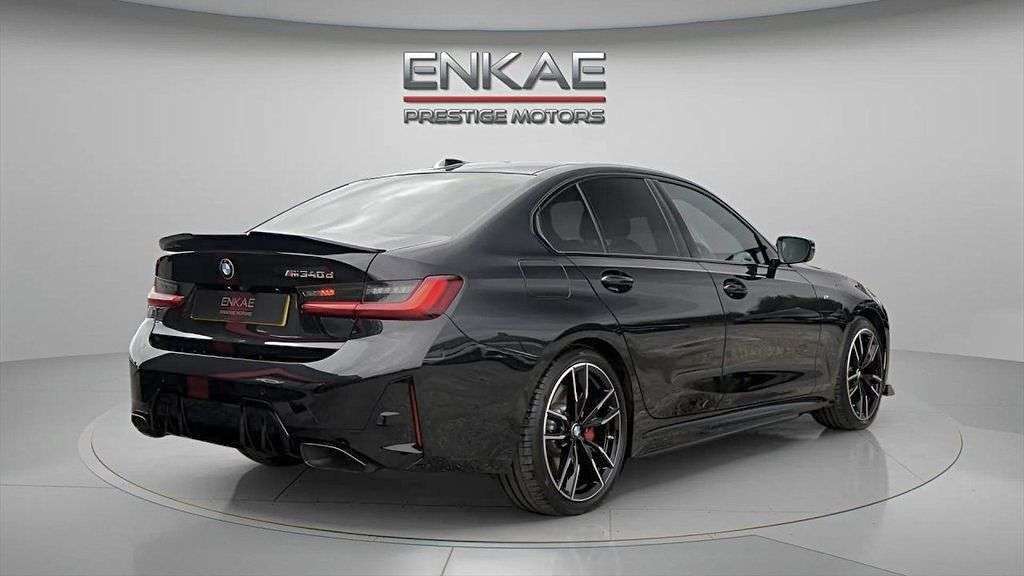A 2024 BMW 3 SERIES 3.0 M340d MHT Saloon 4dr Diesel Hybrid Auto xDrive Euro 6 (s/s) (340 ps) HT A 2024 BMW 3 SERIES 3.0 M340d MHT Saloon 4dr Diesel Hybrid Auto xDrive Euro 6 (s/s) (340 ps) HT