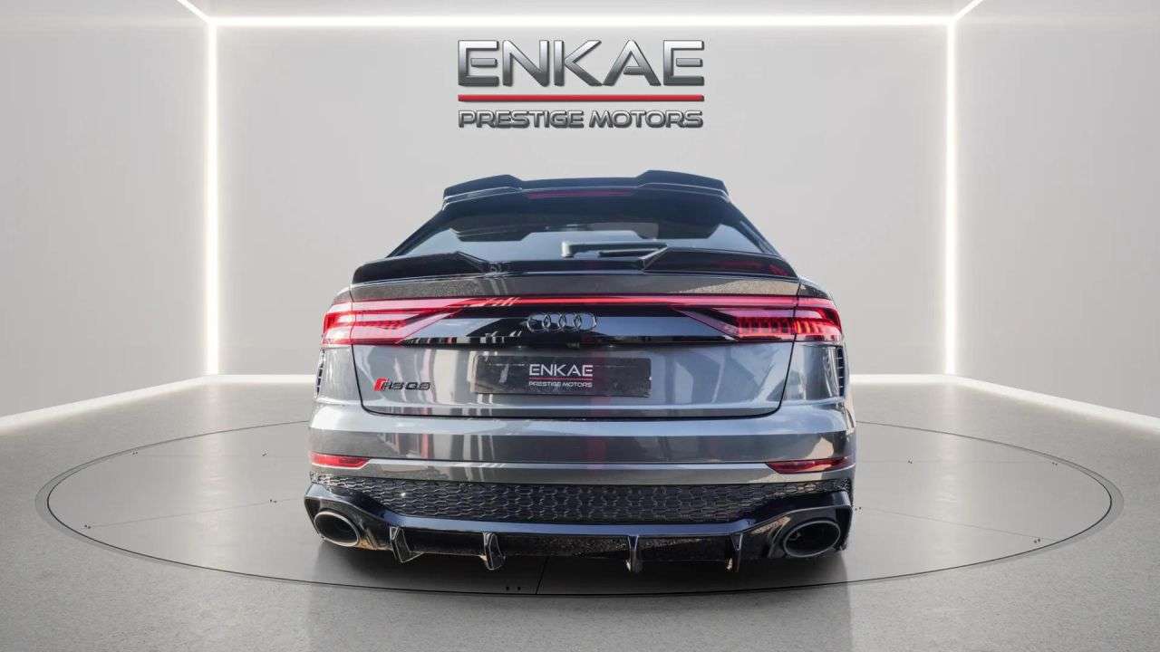 2021 AUDI RSQ8 2021 AUDI RSQ8