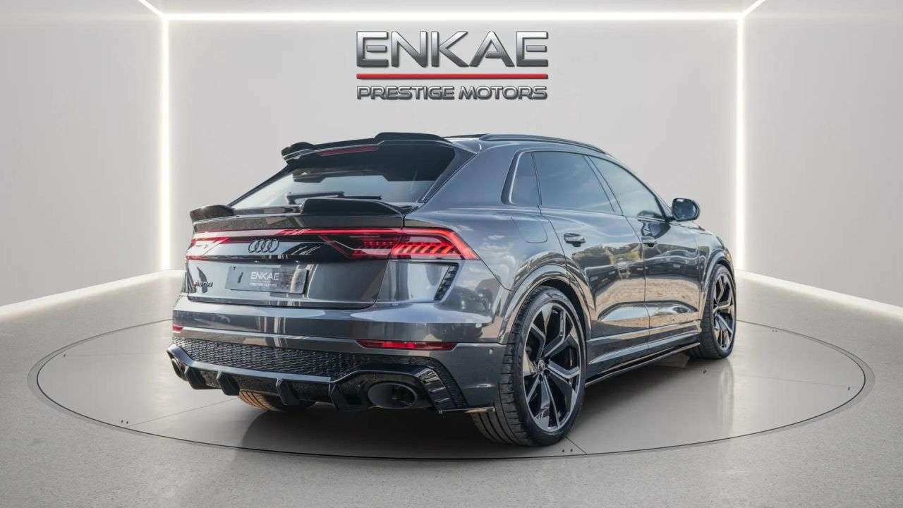 A 2021 AUDI RSQ8 4.0 TFSI V8 Vorsprung SUV 5dr Petrol Tiptronic quattro Euro 6 (s/s) (600 ps A 2021 AUDI RSQ8 4.0 TFSI V8 Vorsprung SUV 5dr Petrol Tiptronic quattro Euro 6 (s/s) (600 ps