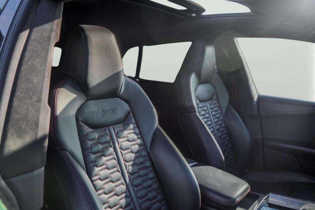 A 2021 AUDI RSQ8 4.0 TFSI V8 Vorsprung SUV 5dr Petrol Tiptronic quattro Euro 6 (s/s) (600 ps A 2021 AUDI RSQ8 4.0 TFSI V8 Vorsprung SUV 5dr Petrol Tiptronic quattro Euro 6 (s/s) (600 ps