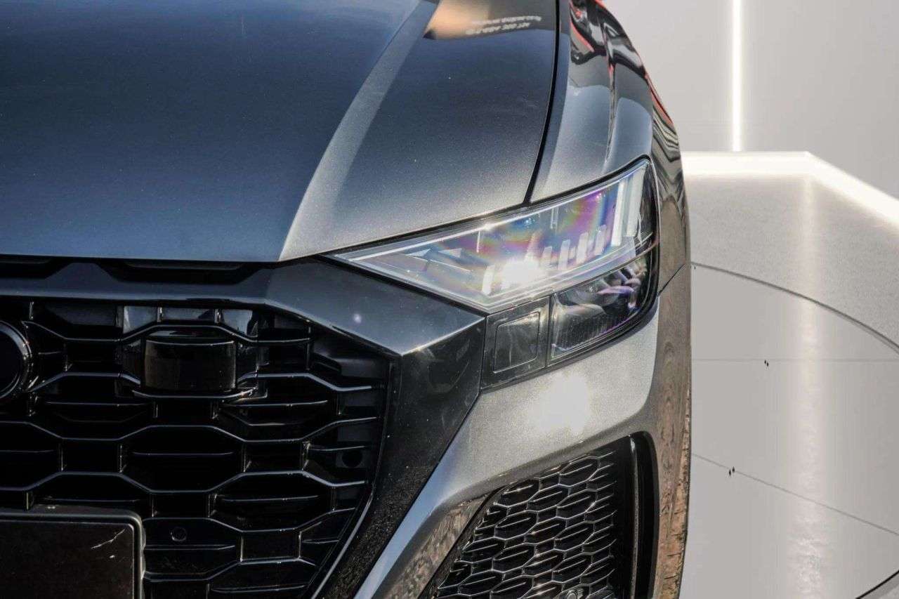 2021 AUDI RSQ8 2021 AUDI RSQ8