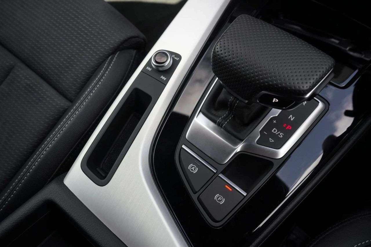 2024 AUDI A5 2024 AUDI A5