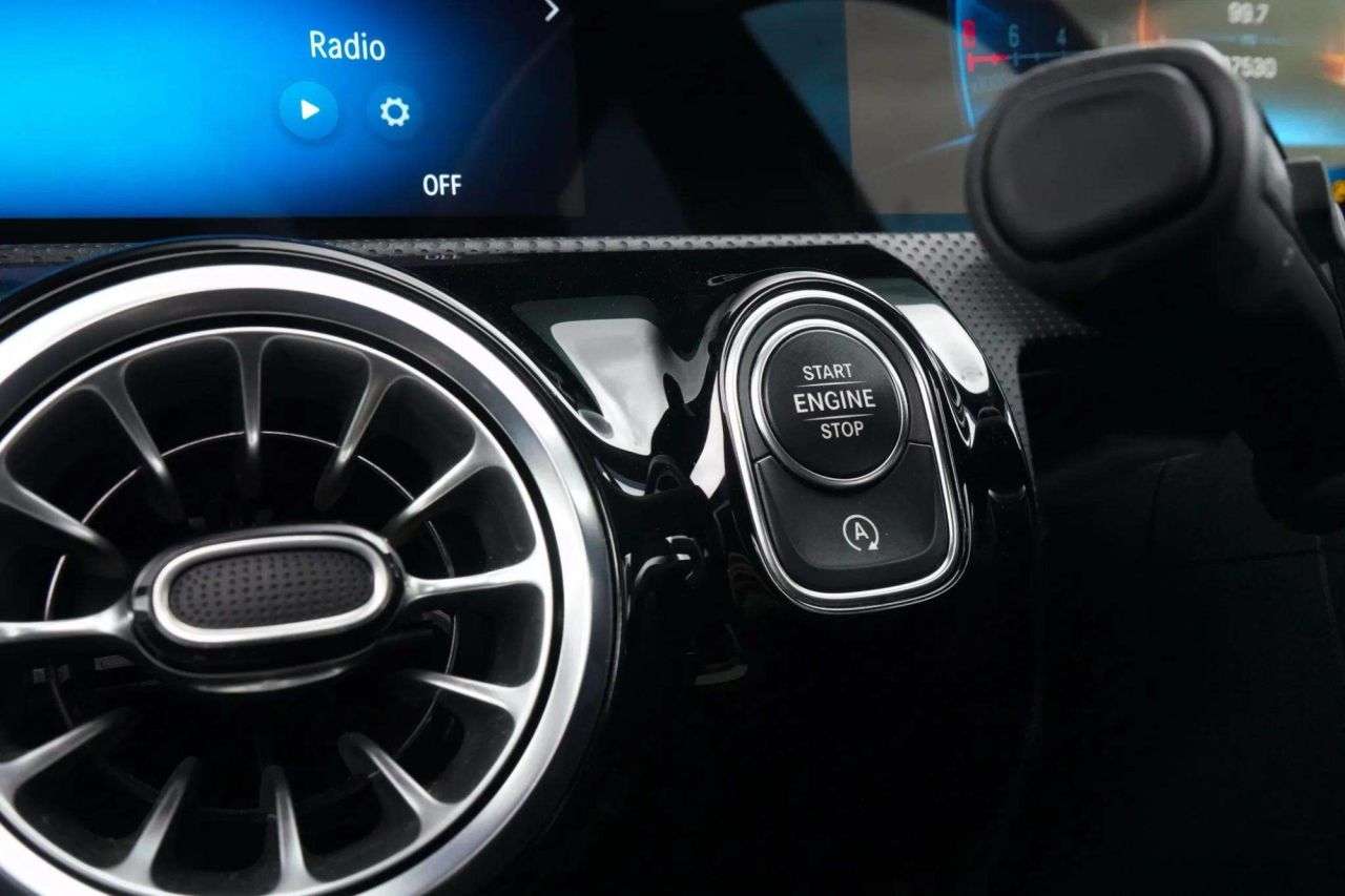 2024 MERCEDES-BENZ A CLASS 2024 MERCEDES-BENZ A CLASS