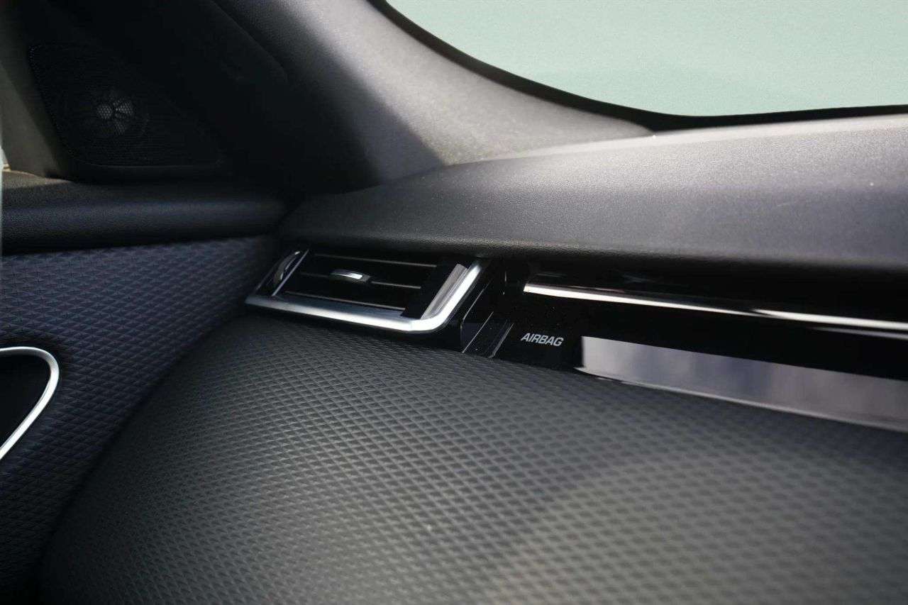 2022 LAND ROVER RANGE ROVER VELAR 2022 LAND ROVER RANGE ROVER VELAR
