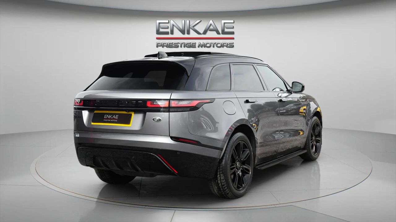 A 2022 LAND ROVER RANGE ROVER VELAR 2.0 D200 MHEV Edition R Dynamic SUV 5dr Diesel Auto 4WD Euro 6 (s/s) (204 p A 2022 LAND ROVER RANGE ROVER VELAR 2.0 D200 MHEV Edition R Dynamic SUV 5dr Diesel Auto 4WD Euro 6 (s/s) (204 p