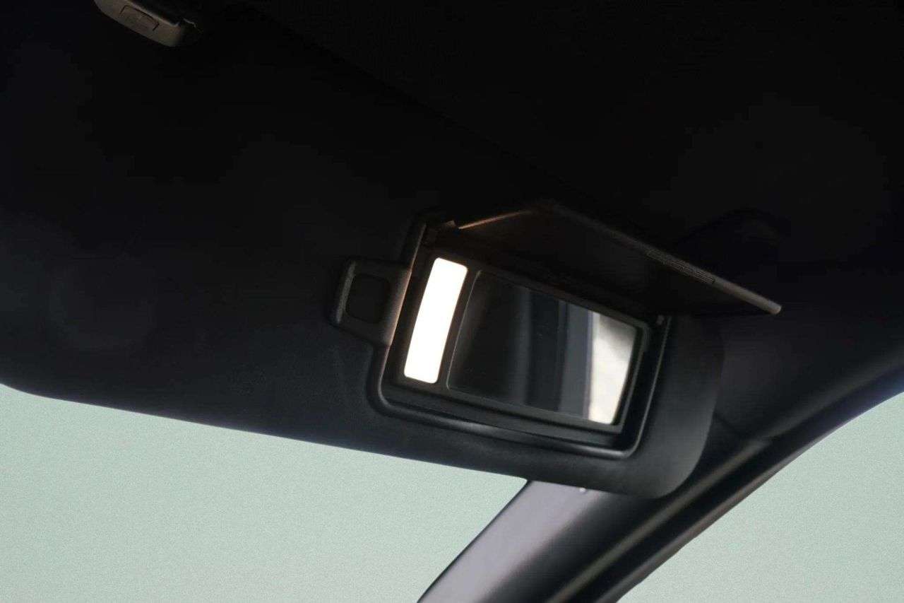 2022 LAND ROVER RANGE ROVER VELAR 2022 LAND ROVER RANGE ROVER VELAR