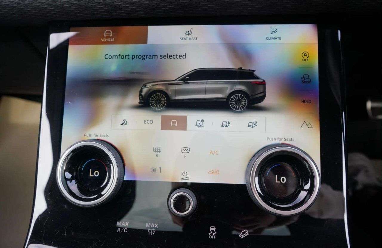 2022 LAND ROVER RANGE ROVER VELAR 2022 LAND ROVER RANGE ROVER VELAR