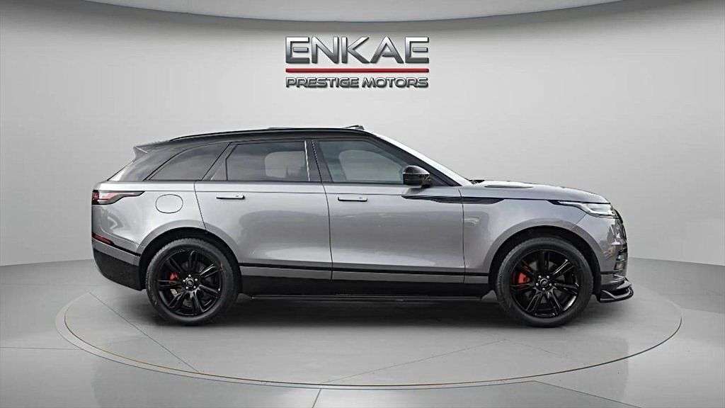A 2022 LAND ROVER RANGE ROVER VELAR 2.0 D200 MHEV Edition R Dynamic SUV 5dr Diesel Auto 4WD Euro 6 (s/s) (204 p A 2022 LAND ROVER RANGE ROVER VELAR 2.0 D200 MHEV Edition R Dynamic SUV 5dr Diesel Auto 4WD Euro 6 (s/s) (204 p
