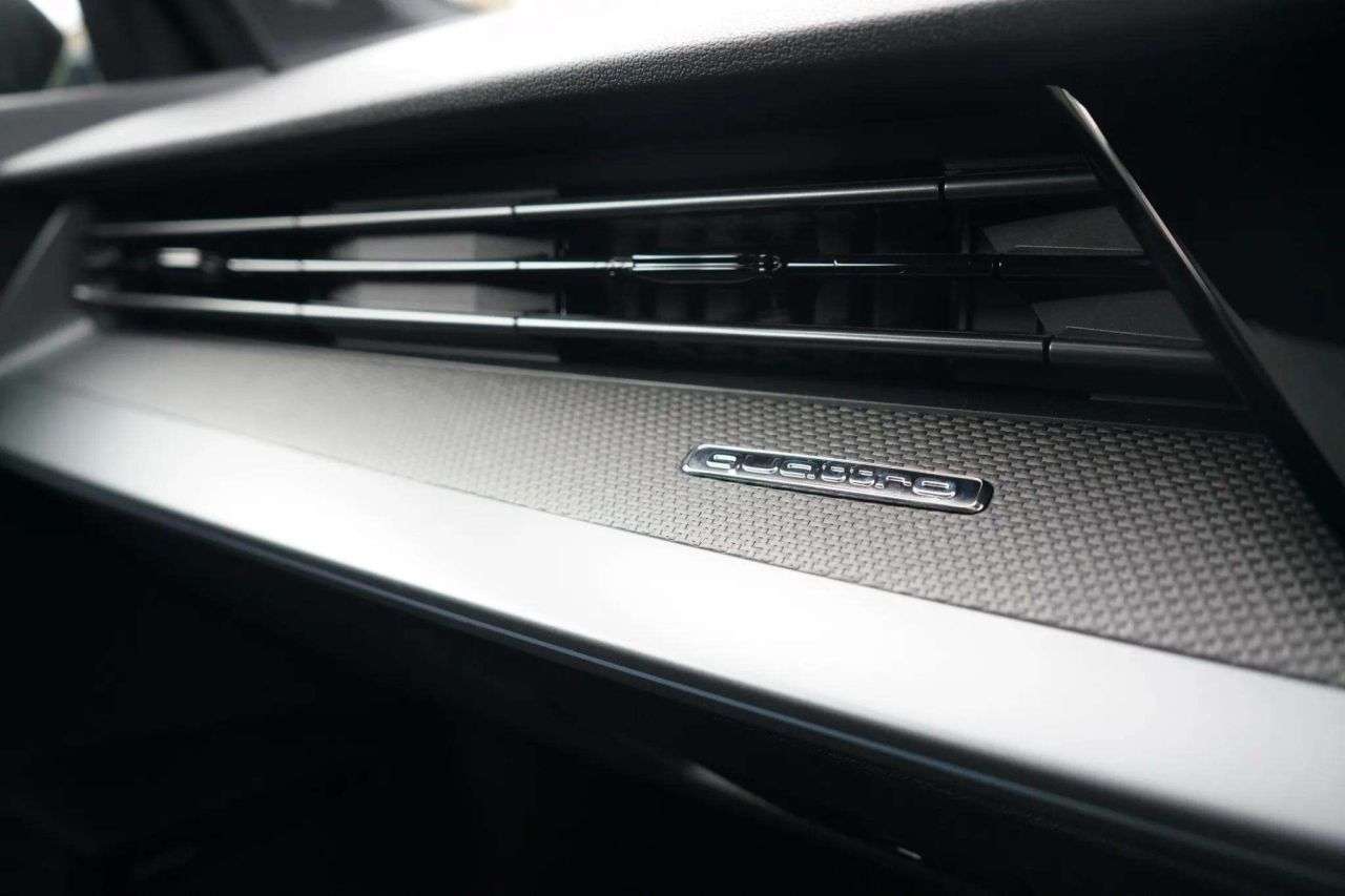 2026 AUDI RS 3 2026 AUDI RS 3