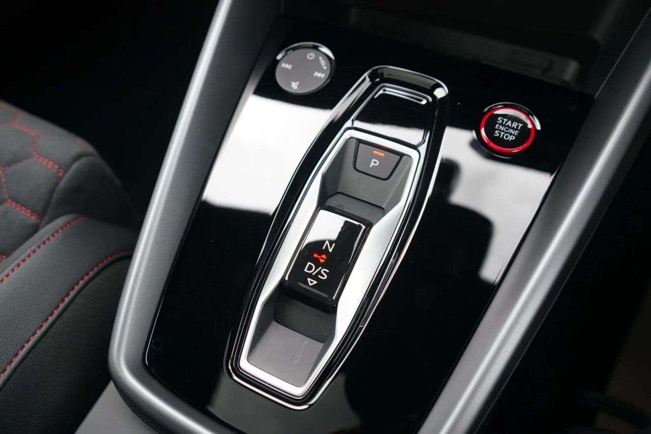 2026 AUDI RS 3 2026 AUDI RS 3