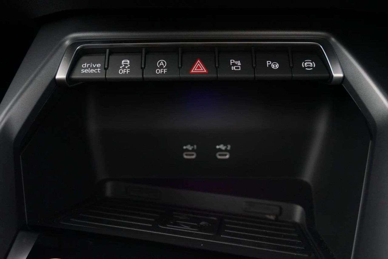 2026 AUDI RS 3 2026 AUDI RS 3
