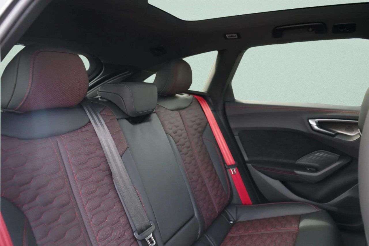2026 AUDI RS5 AVANT 2026 AUDI RS5 AVANT