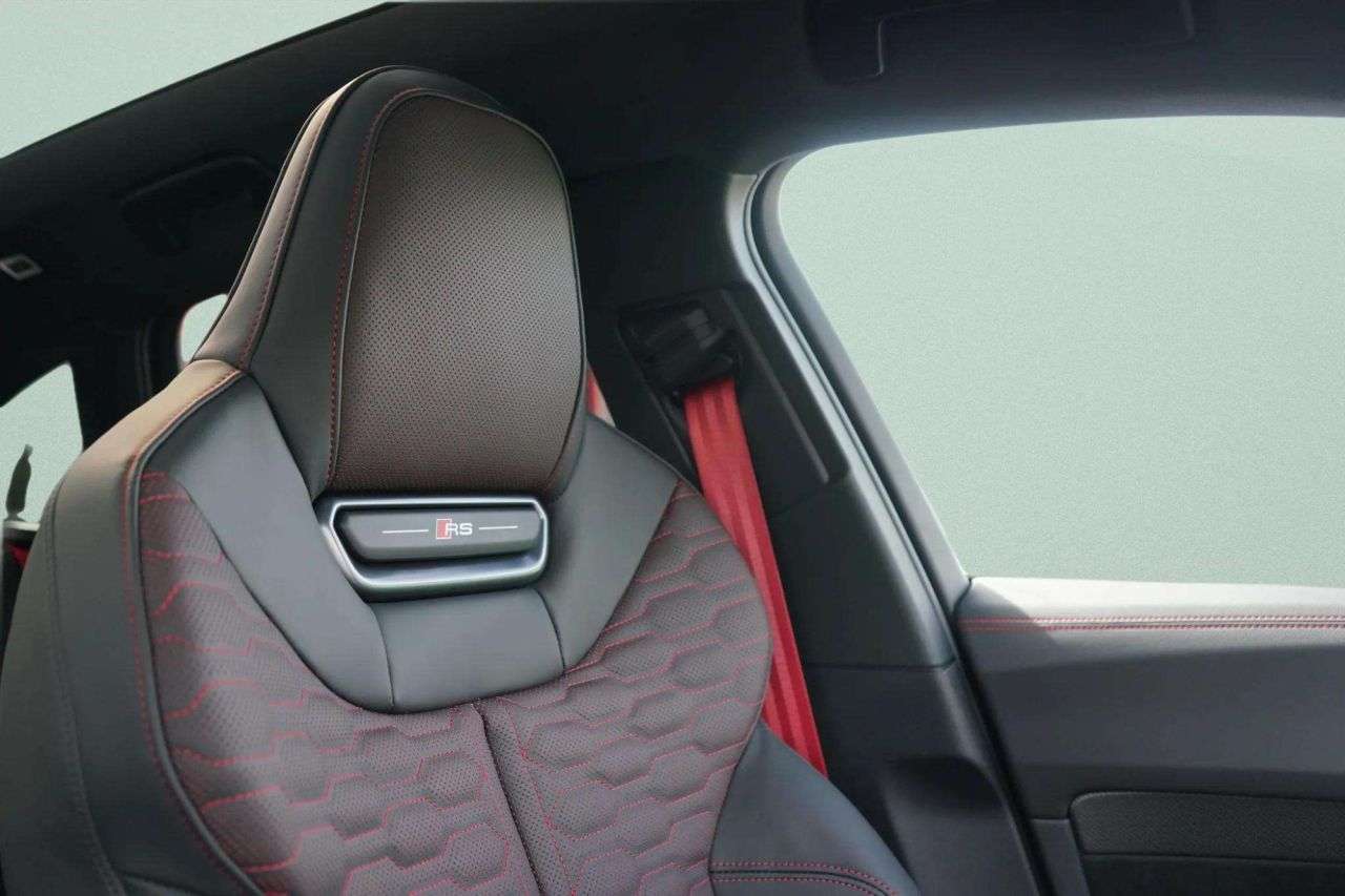 2026 AUDI RS5 AVANT 2026 AUDI RS5 AVANT
