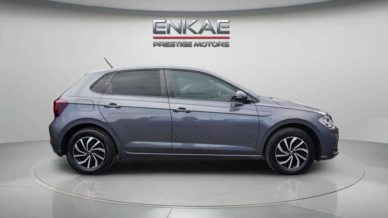 A 2025 VOLKSWAGEN POLO 1.0 TSI Life Hatchback 5dr Petrol Manual Euro 6 (s/s) (95 ps) FACELIFT | AC A 2025 VOLKSWAGEN POLO 1.0 TSI Life Hatchback 5dr Petrol Manual Euro 6 (s/s) (95 ps) FACELIFT | AC